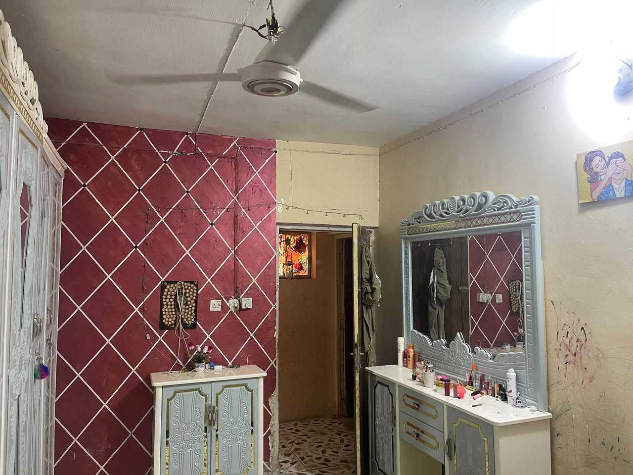 السلام عليكم ًيوجد شقه للبيع عمارات الالباب ابوغريب عماره 3 التفاصيل والاستفسار على رقم *********** او على الخاص ً…..
