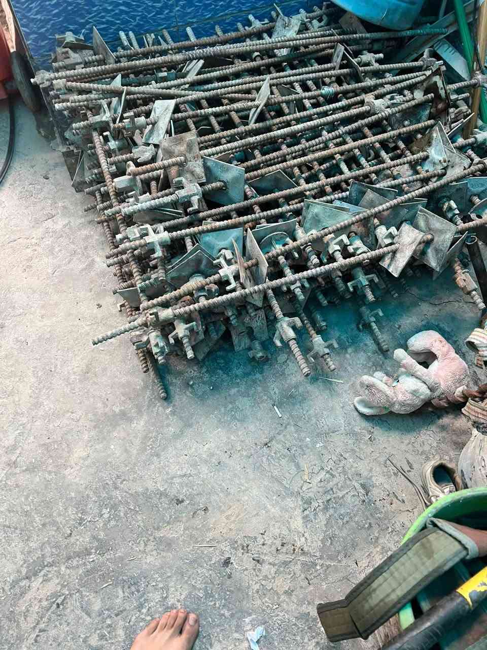 بولطات البيع بغداد شعب سعر الزوج/6000 الف/***********
