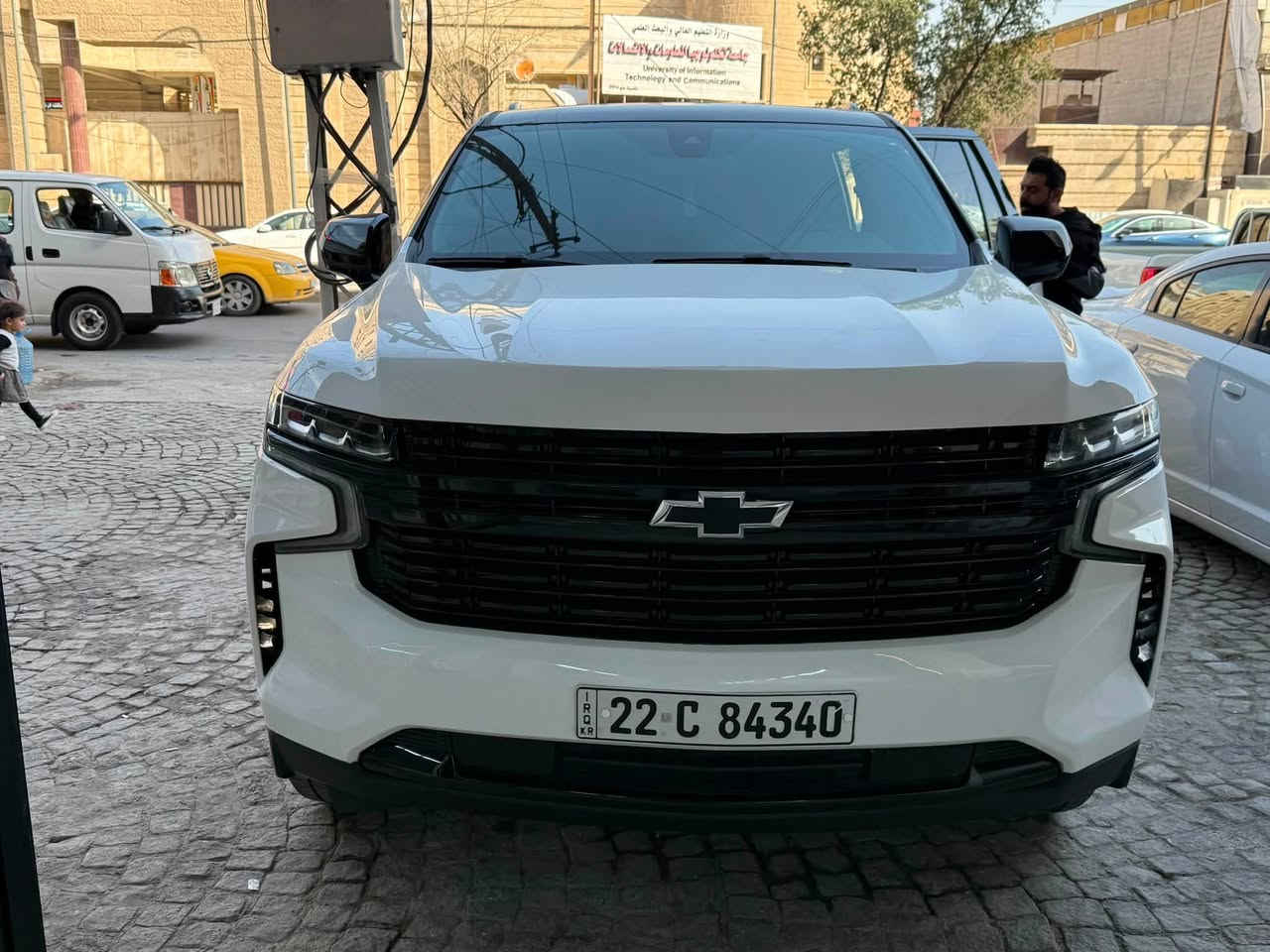2021  ماشيه 74000 mi الضرر بلصوره جاهزه من كلشي 380 ورقه مراوي بجارجر او اوباما ***********
