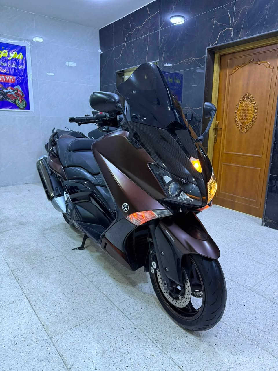 بسم الله ما شاء الله 
TMAX 530 2015 برونزي ماكس
قطعة بحالة الشركة 
جدادة و نظافة 100/100
المسافة المقطوعة 28km
بدون مراوس وبدون رقم فقط عقد المعرض
العنوان مدينة الصدر شارع الفلاح قطاع 12
الراغب بالشراء هـ***********
