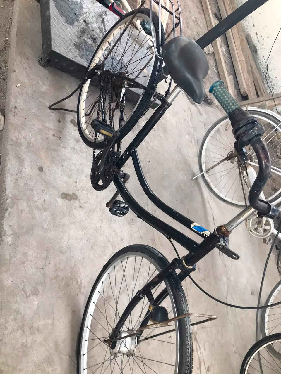 بايسكلات • ماكو نقص • ابو الخصيب