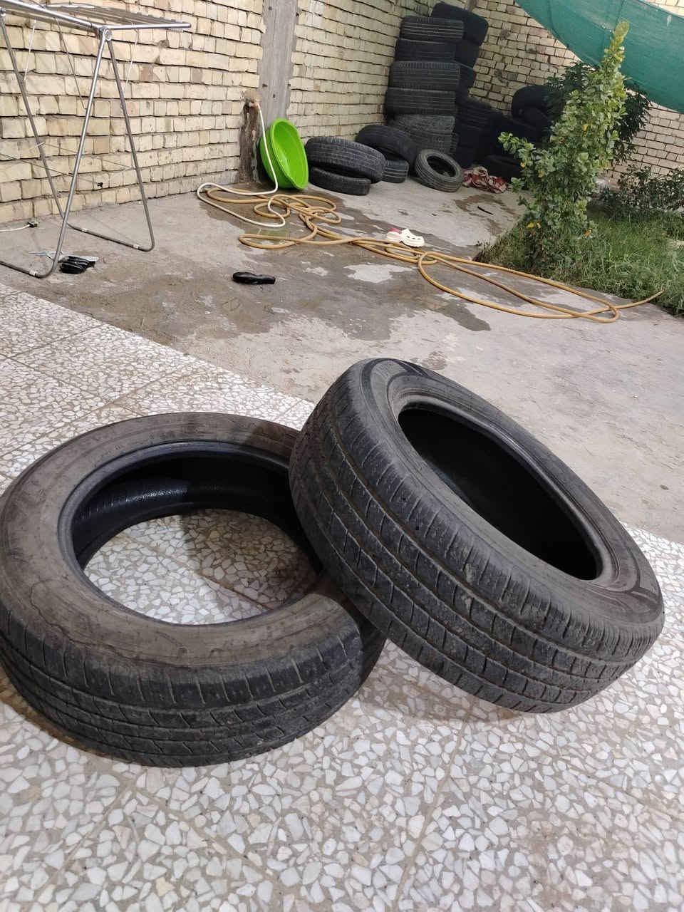 زوج تايرات مستعمل قياسهن 235 على 60 على 18 اختلاف بل نقشه اتصال بل رقم *********** مكاني كوفه سهله
