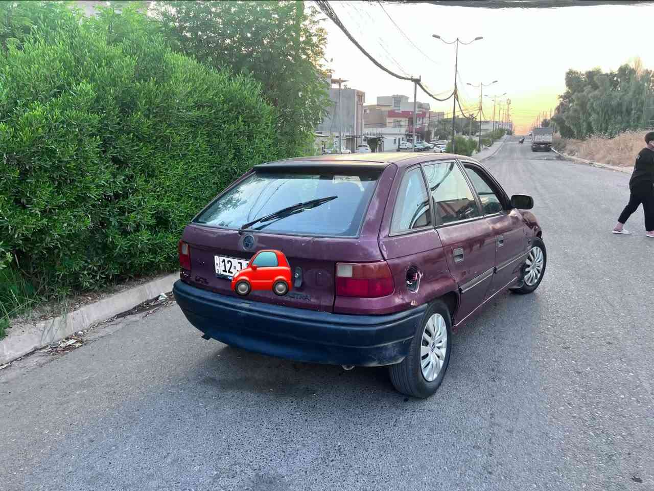 سلام عليكم أوبل استرا محرك 16 موديل 1992
السيارة بسمي كربون موجود سنويه ينتهي2030 
السعر 45 بي مجال بسيط 
للاستفسار *********** كورك
*********** اسيا

