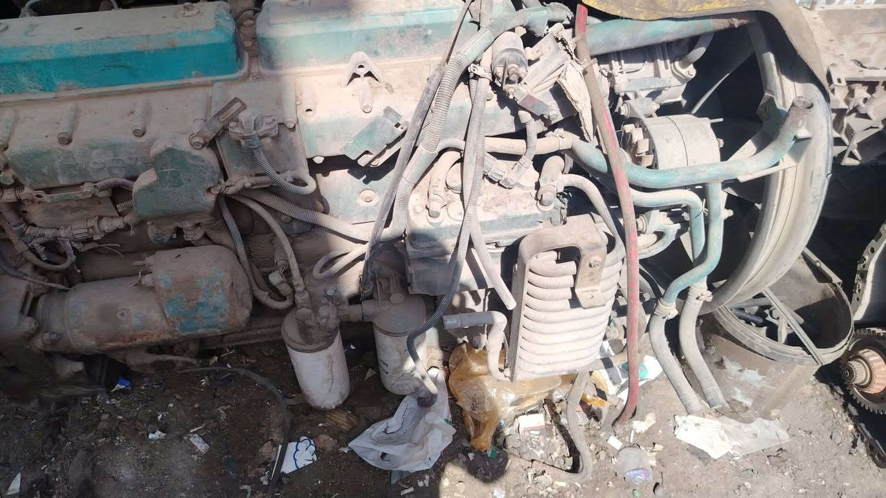 السلام عليكم مكينه فالفوD71 وربيه شرط ستندر مكان بغداد جرف النداف رقم *********** /***********
