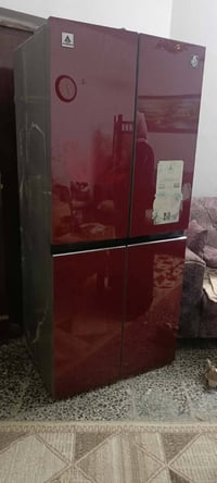 ثلاجه للبيع نوعيه الحافظ مستعجله عالبيعه مكان حي الجهاد الرفاق 0770084...