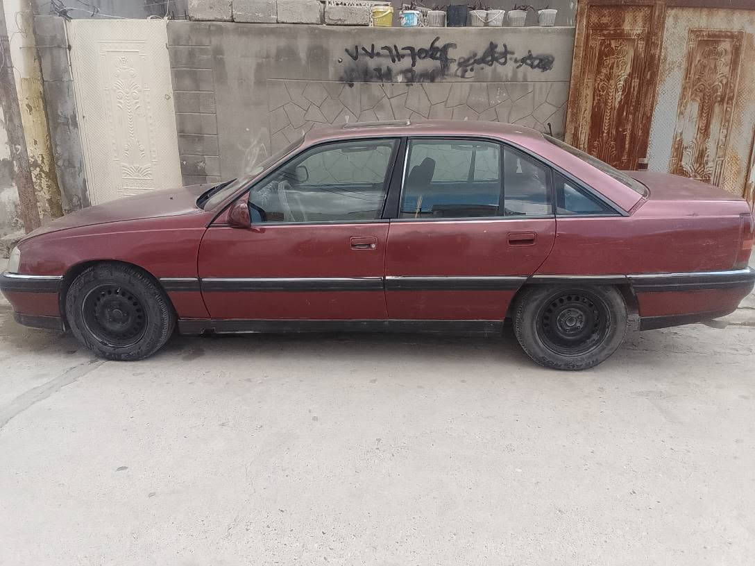 اوبل اوميكا للبيع رقم كركوك الماني سنويه عظم عاجز سنويه ساقطه مكينه 2000وكير عادي  خير من الله المكينه وكير جدد اكسن  خفيف الكشر بلاد لا صبغ ولا معجون كهربائياته كله شغاله كابون بانزين مكان السيارة كركوك السعر 33 وبيه مجال قليل اتصال واتساب *********** كركوك, العراق
