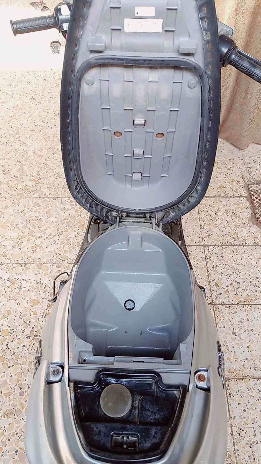 اكزز حاويه • استخدام قليل • كفاله عامه