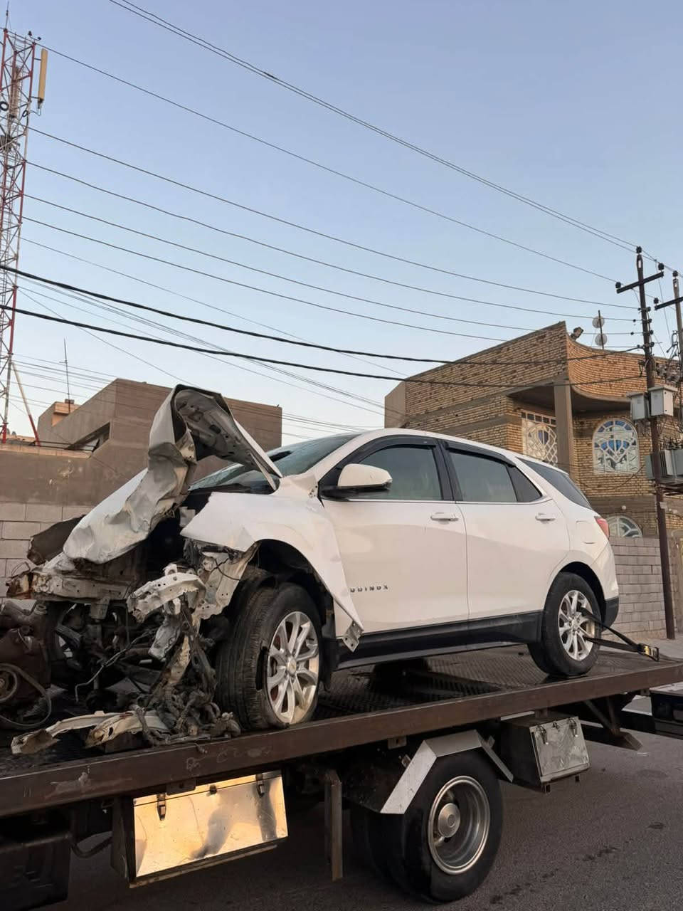 السلام عليكم اكوينكس رقم ذي قار 
موديل 2019 ابيع على حادثها 
مكان السيارة بالبصرة بيها قاصرين
السعر مناسب مكينة مابيها شي
الكير مكسور
‭***********‬

