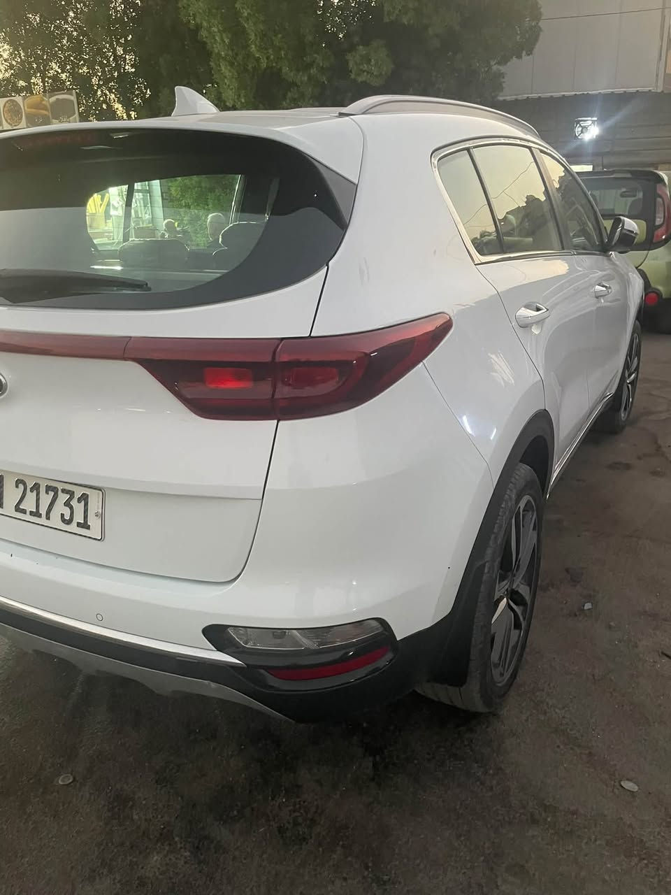سبورتج 2021 خليجية محرك 2000 دوش بيها بارد بسيط والدعامية الأمامية مبدلة مال تفصيخ ماشية 60 سعرها 192 ورقة للاتصال *********** مكان السيارة بغداد الجديدة
