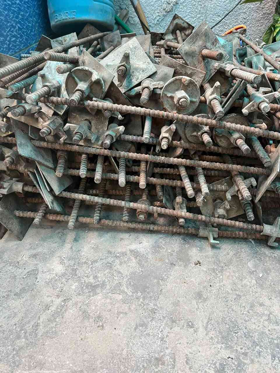 بولطات البيع بغداد شعب سعر الزوج/6000 الف/***********
