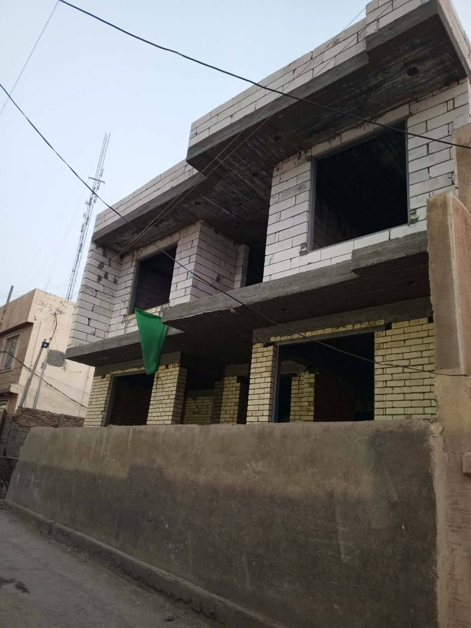 هيكل • طابو صرف • ٢٠٠م