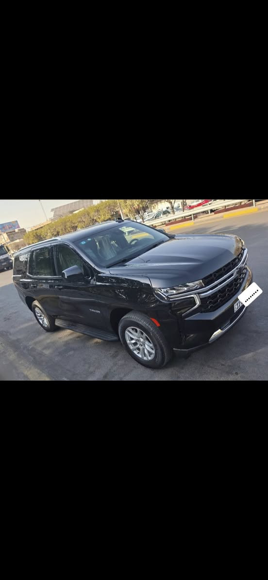 للبيع تاهو 2024  LS خليجي وكالة المنصور مكفولة بغداد بأسمي
ماشية 32 الف ميل
السعر 45.5 الف 
*********** 
مكاني بغداد المنصور

المواصفات 
بصمة تشغيل 
علامة ضوئية 
رادار امامي 
رادار جانبي
ثلاجة 
تشغيل عن بعد
كشنات كهرباء 
نقطه عمياء 
هاندبريك بصمه 
مثبت سرعة
كاميرا
شاشه 
 مانع تصادم
 تحديد مسار 
٧راكب تبريد 3 قطع 
 داتا شو تنبيه عند الاقتراب من اي شيء
 لد أمامي وخلفي
 لايتات زنون 
 تحكمات وأنظمة اخرى
باقي مواصفات التاهو معروفه

نص مكتوب في الصور:
- الاعلامي حيدر الحمداني فقد سمعه وهو يدافع عن الوطن...