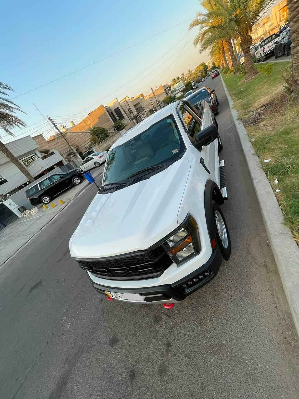للبيع فورد F-150 تك باب بدي طويل
موديل 2023 ايرباك سليم 
محرك 6 سلندر ماشيه 26 ml
السياره كلهه وضع شركه 
صبغ صفحه اليمين بدون دواخل 
رقم اربيل سنويه بأسمي وبيهه باج تضليل 
مكان سياره بغداد اربيل 
السعر 188 مجال قليل 
***********
***********
