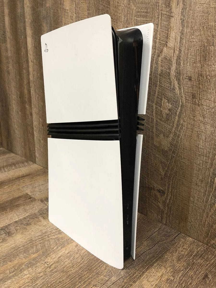 بلايستيشن ٥ برو • مهكر • ٢ تيرا