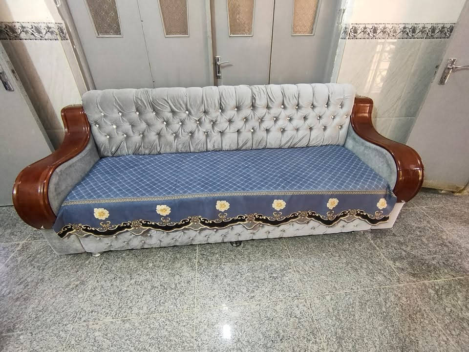 للبيع ديوان تسكام درجه اولئ اخو الجديد
***********
