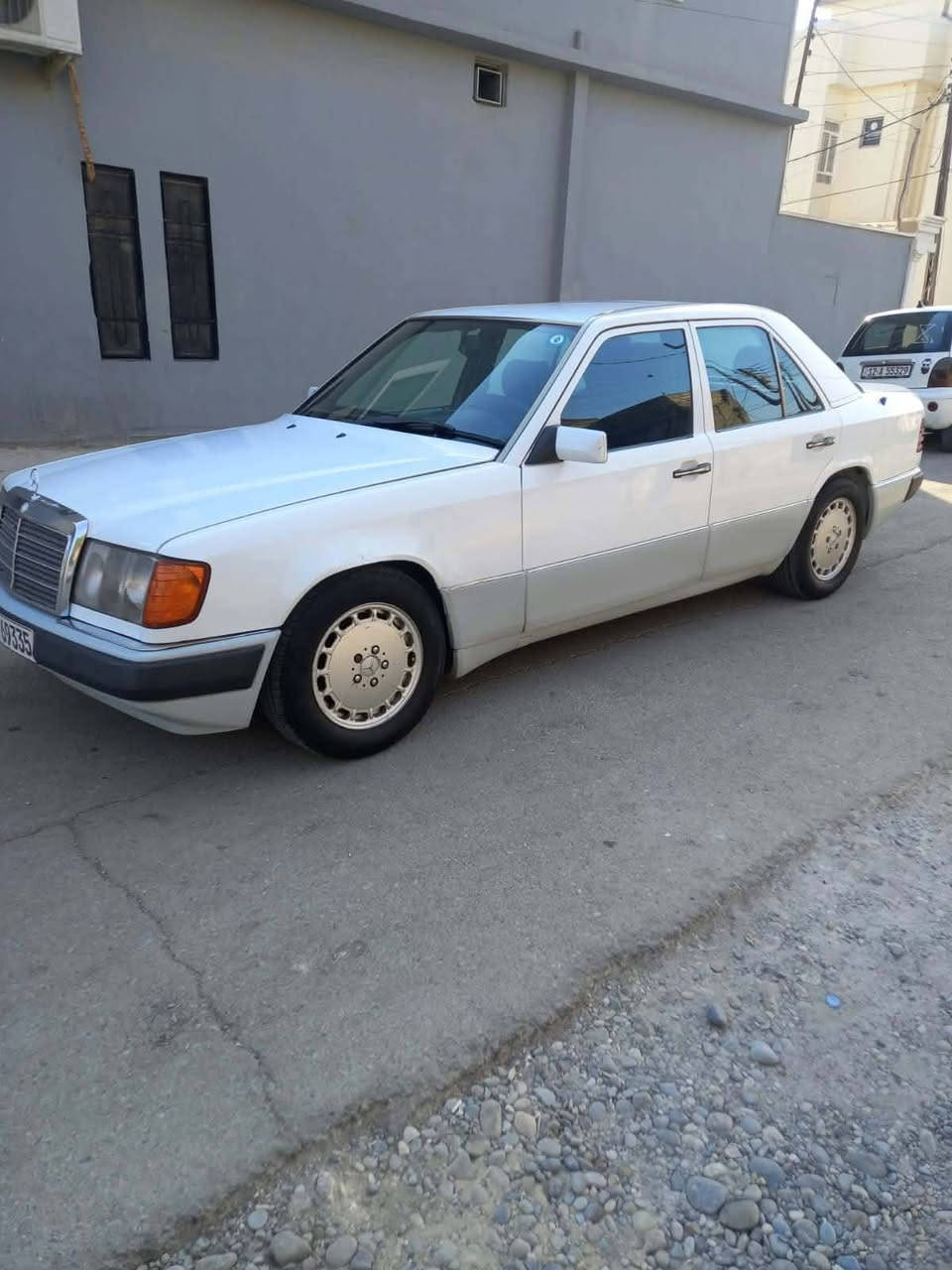 سلام عليكم للبيع موديل 1991 مكفوله كفاله عامه محرك كير شرط تحويل شرط رقم وسنونه جديد سيارة بلادية الاتصال ***********  كورك ***********.  السعر 67
