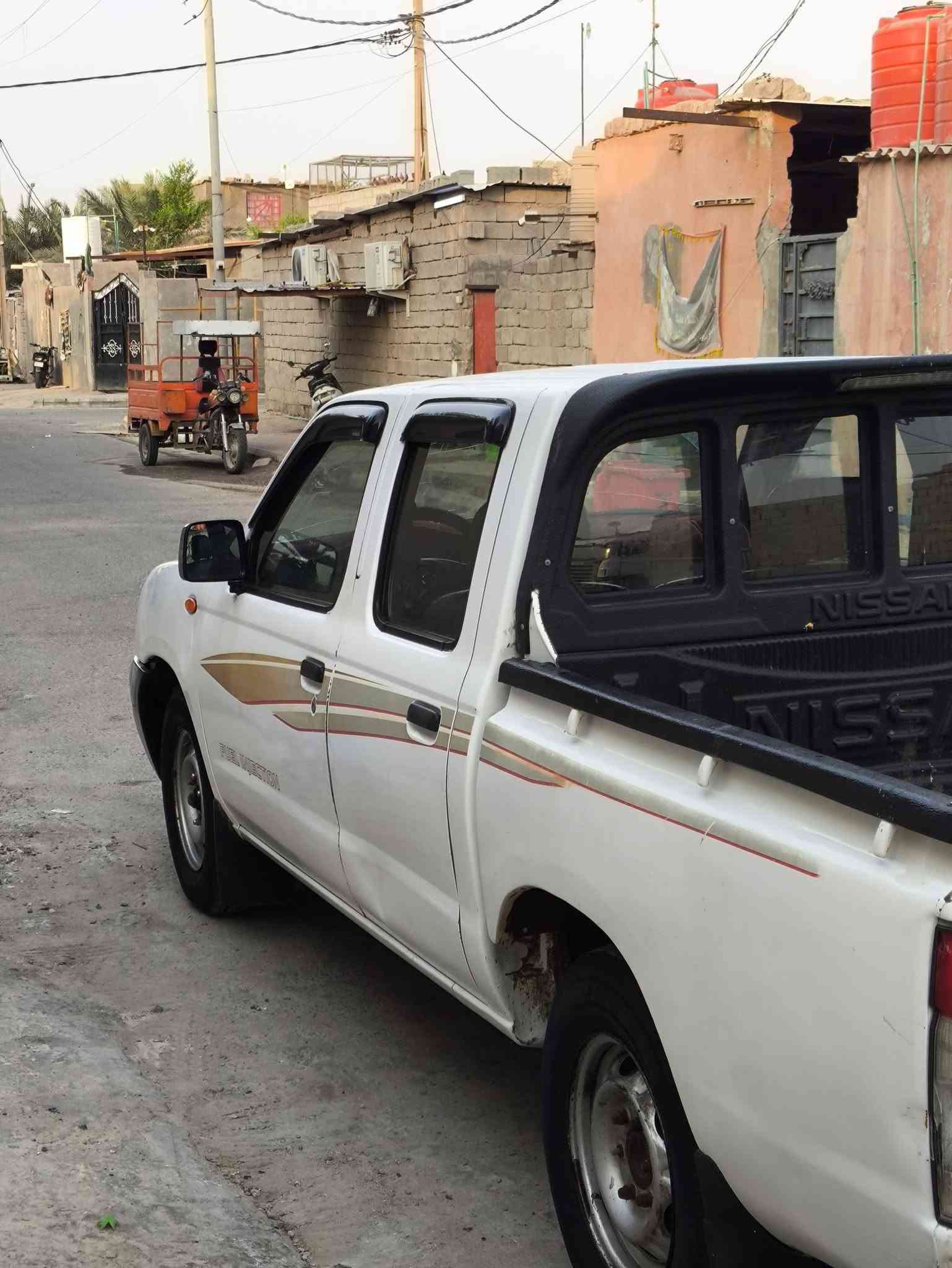 نيسان بيك أب شبوط ياباني
موديل السيارة 2009 
گير مكينة مكفولة السيارة 
تخم تاير حدادية جديدة 
رقم السيارة بصرة تحويل ثاني يوم 
مكان السيارة البصرة
السعر 120
الرقم : ***********
