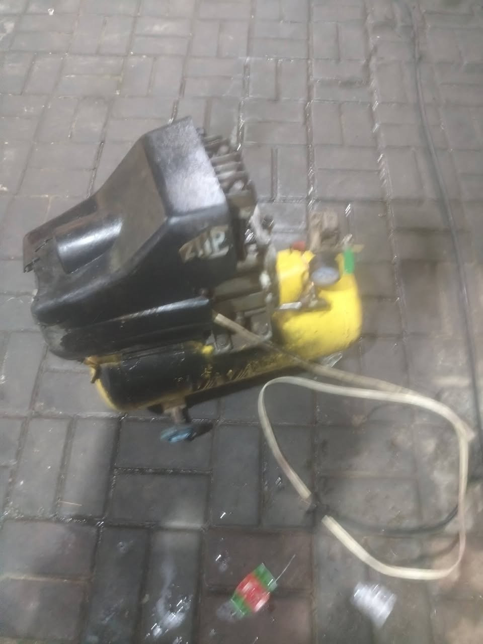 كمبريسر • صغير • حي القادسيه