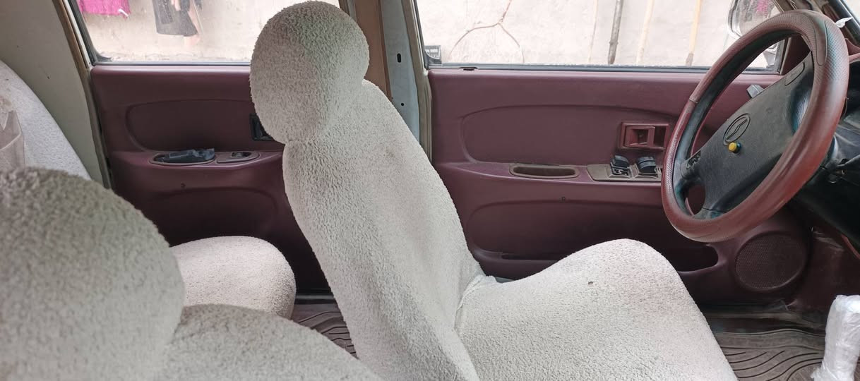 هايلوكس • ٢٠٠٦ • كالار