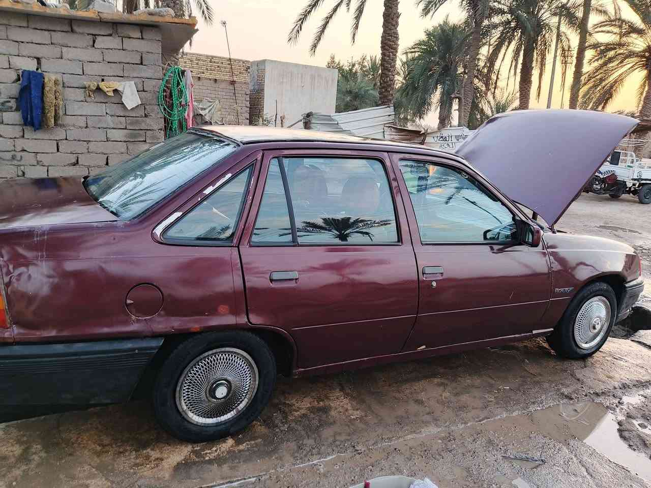 سلام عليكم اوبل كاديت للبيع محرك ١٦ بيه ضعف شويه 
سياره جاهزه حدايده كهربائيات تخم تاير جديد السعر ٢٠ وبيه مجال رقم ذي قار الماني مكان سوق الشيوخ العكيكه 
***********

