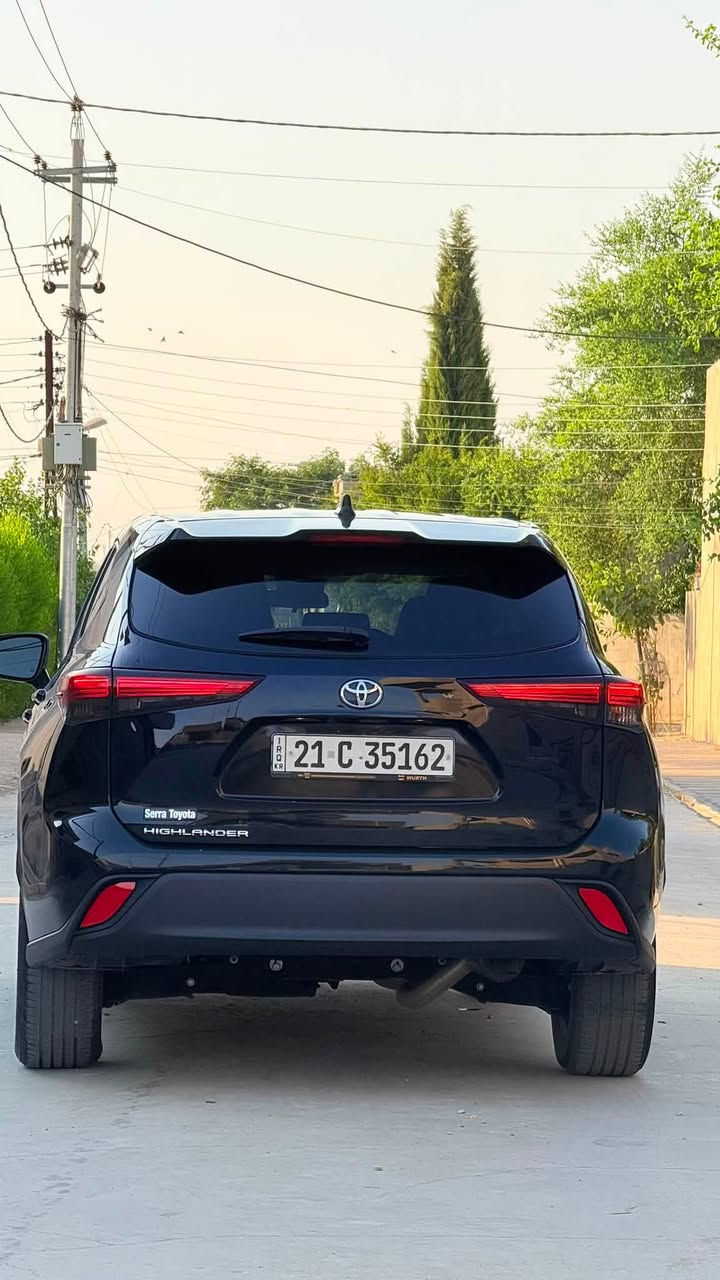 هايلندر موديل 2022للبيع مواصفات LE معروفه حادث بونيد صبغ ماشيه85ميل محرك 6سعر 260وبي مجال مكانها كركوك للاستفسار اكثر ***********
