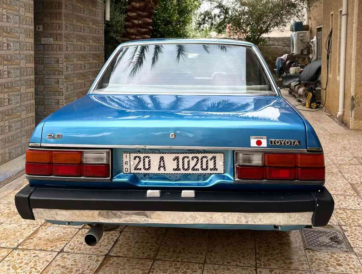السلام عليكم
تويوتا كرونا للبيع 
لون سمائي مميز 🚙
موديل 1982 ✅
محرك 1800 كابريتر ✅
كير عادي 4 نمر ✅
كير و محرك بلاديات بشرط ✅
صدر بشرط ✅
تبريد شغال ❄️ ✅
سيارة مصبوغة عام للجمالية بدون اي حادث ✅
غرفتها نظيفة جداّ ✅
الكشنات نضاف ✅
تنته و بطاين و كاعده جدد ✅
تيرات نضاف ✅
مسجل بلوتوث و سماعات و دمام بالصندوك ✅
كهربائياتها كلها شغاله ✅
السياره وياها سويچين مال شركة 🔑 ✅
السياره رقم ديالى مميز و رقم انكليزي و السنويه لحد 31 و هزه جديده و بسمي و تحويل ثاني يوم ✅
السعر 40 ورقة و بيها مجال جداً قليل حك الجية 
مكاني ديالى / بعقوبة
 الشراي يتصل على الرقم ***********
اقره المنشور زين قبل لا تتصل
