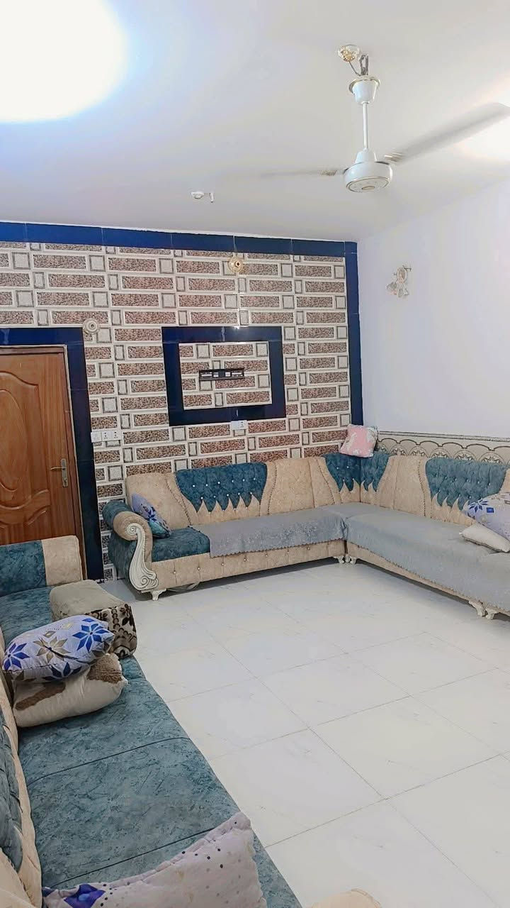 السلام عليكم بيت للبيع حي خضير طابو زراعي بناء حديث مساحه ٢٤٠ متر السعر مناسب ٤٧ بي مجال شراي يتصال اللاستفسار عل رقم ***********
***********
