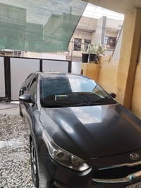 كيا فورتي 2019لللبيع بدون مراوس نص فول نظام ٣سرعات حادثة جاملغ عكس الس...