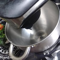 عجانة 8 لتر ونص.  شركة النوال بعدهي بنضافتهة صار شهر ونص من اخذناهة. ب...