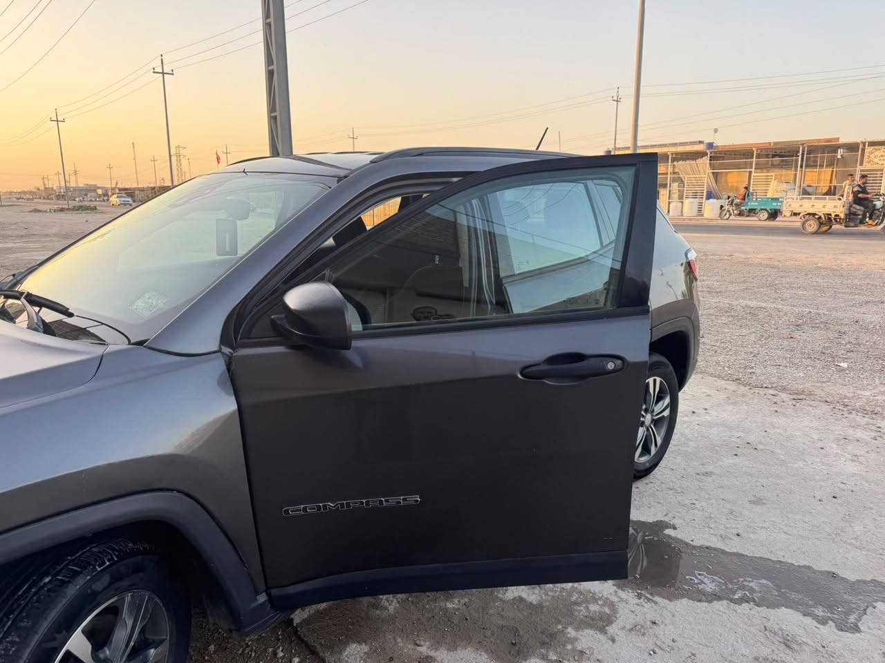 جيب كوباس موديل 18  رقم ذي قار حره تحويل مباشر وارد امريكي حادثها جاملغ وبنيد صوره الحادث ويه الصور وبيها بلباب الخلفي شبرين صبغ ولباقي كفاله كير ومكينه كفاله حداده نضيفه تبريد قطعتين السياره جاهزه وحلوه. سعرها 98 وبيها مجال مكاني ناصريه سوق الشيوخ الشراي يتصل او واتساب ***********
