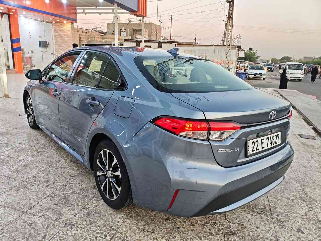 للبيع كورلا  LE
السعر 137
***********
موديل 2020
حادثها بنيد مصلح نفسه
ماشيه 53 مايل
تحكم ستيرن 
تثبيت سرعه 
كاميرا خلفي 
لايتات بلاديه 
حجر شركة 
اللون بحري
تايرات وياله شركة 
ردار بلادي
صدر امامي خلفي جديد
كير مكينه بشرط
مكينه 1800 المرغوب
سونار موجود بلمنشور
رقم الشاصي 
JTDEPRAE6LJ090639
رقم أربيل بسمي
 رقم وسنويه جديد 
مكان السياره ديالى خانقين
