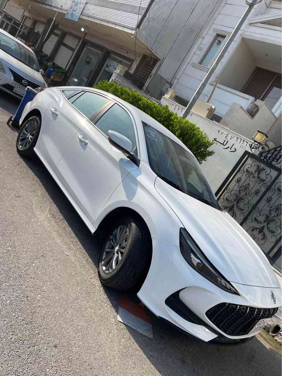 MG 2025 
فول بئ سلايت بەسمە گێچ ئەلیکترۆنی ١٥ هەزار رۆیشتوە  دوو پەنجە تعدیلی هەیە بەناوی خۆمە 
*********** أربيل, العراق
