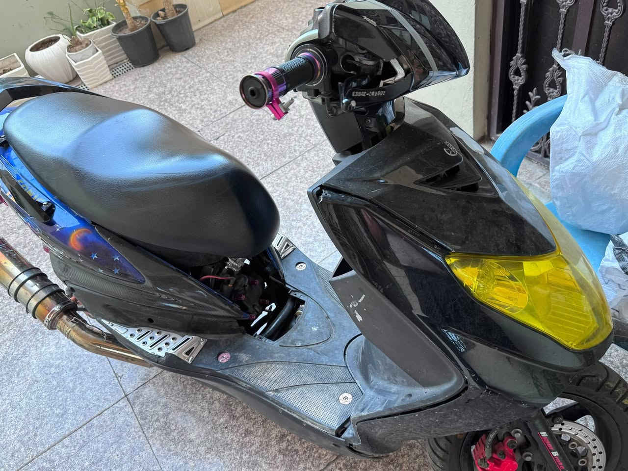سكنس فحل مزود من اليابان 
محرك 125cc تقفل 120 
مازدا امامية وخلفية اشاير بلادي
قاعدة كرزية
كور كرزي
بوشة 58
يدات بريك كوسو
صالصنة الوحيدة بالعراق
قبق كلتشات 
كلتشات
تايرات جدد
كاربون فاير صفاح 
كفرات سونك 
تعلاكة
سلف كوسو
اوراق منفيس ومزاد
سعر مليون و250 
مكان بغداد البلديات 
رقم ***********
