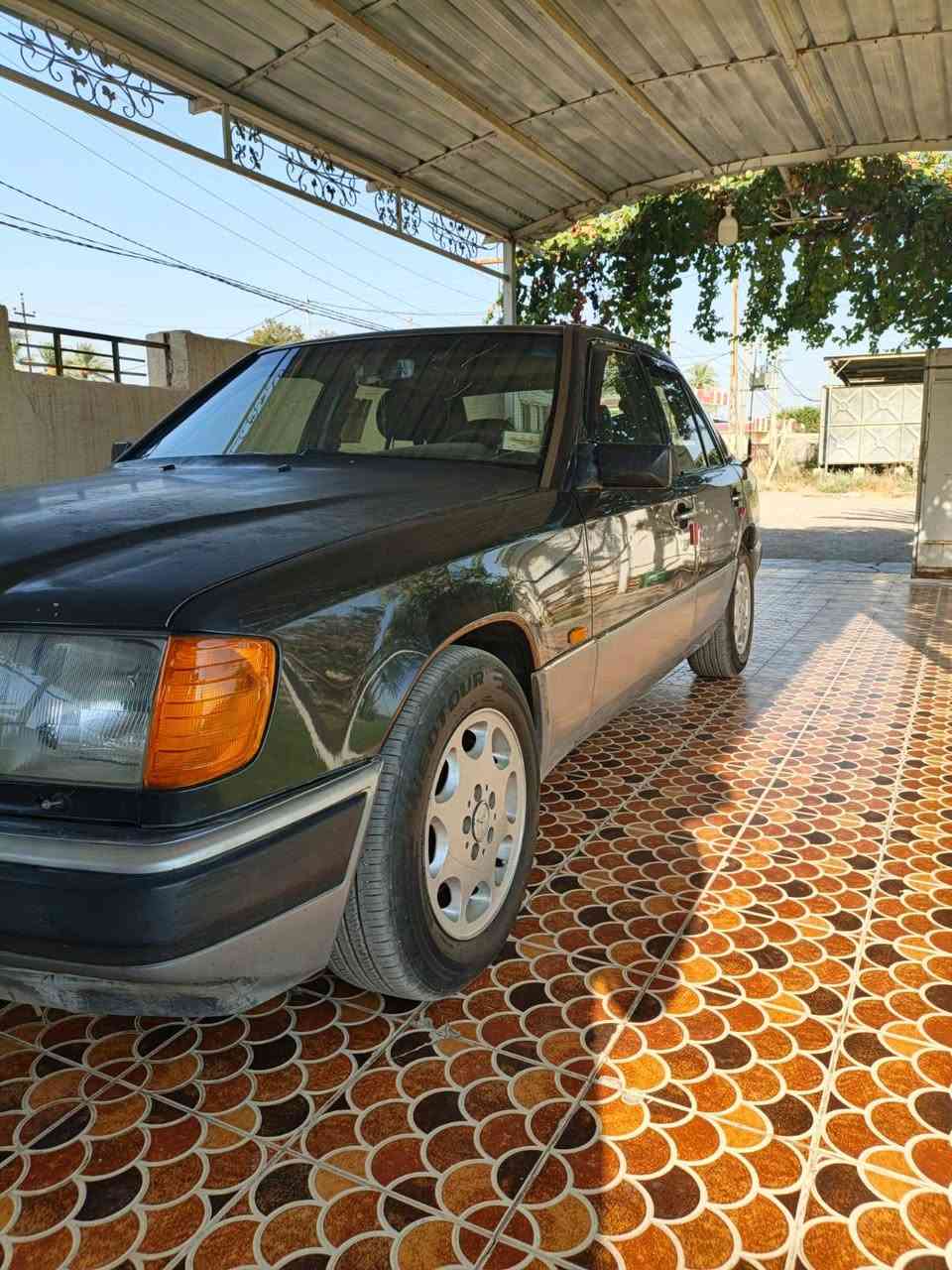 السلام عليكم مارسيدس دب موديل ٩١ اصل رقم بغداد مشروع وطني سنويه جديده تبريد شغال قواعد دبل بلاد كشن كهربائي تخم تاير جديد حداديه نضيفه غرفه نضيفه باتري جديد مكينه خراطيم ٣٢٠ المكان سامراء السعر ٥٨ للاستفسار ***********
