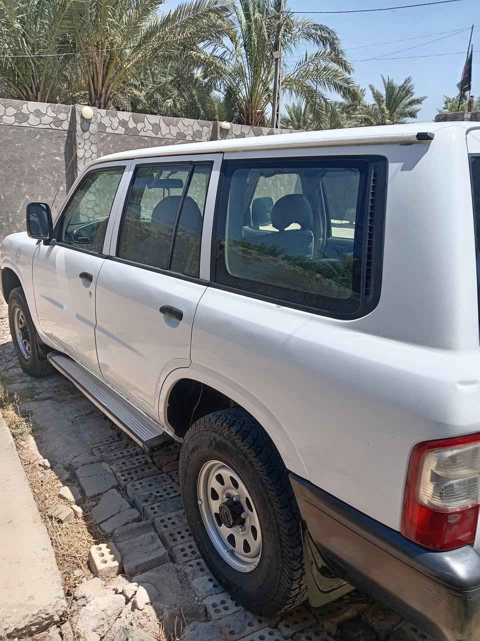 السلام عليكم سياره بترول نيسان رقم سليمانيه موديل 2002 سياره حلوه ونضيفه المكان بغداد
امراوس بسياره نيسان عبريه على من يرقب يرجئ الاتصال على الرقم *********** ومن الله التوفيق
