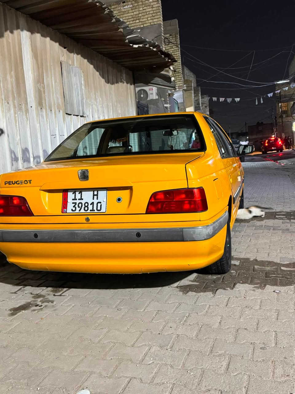 السلام عليكم بيجو بابل 2018 جاهزه من كلشي تخم تاير تبريد ثلج كير ومكينه مكفول سياره جديده بيه بارد قطعه صغيره بل باب وره سايق وبارد بل جاملغ الخلفي سياره رقم بغداد بسمي تحويل شرط مكاني بغداد ام الكبر والغزلان السعر 58 وبيه مجال قليل *********** بي اتصال وبي واتساب
