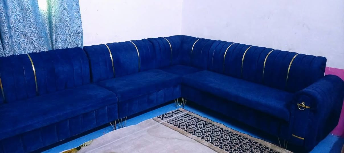 ديوان • نضيف • ٩مقاعد