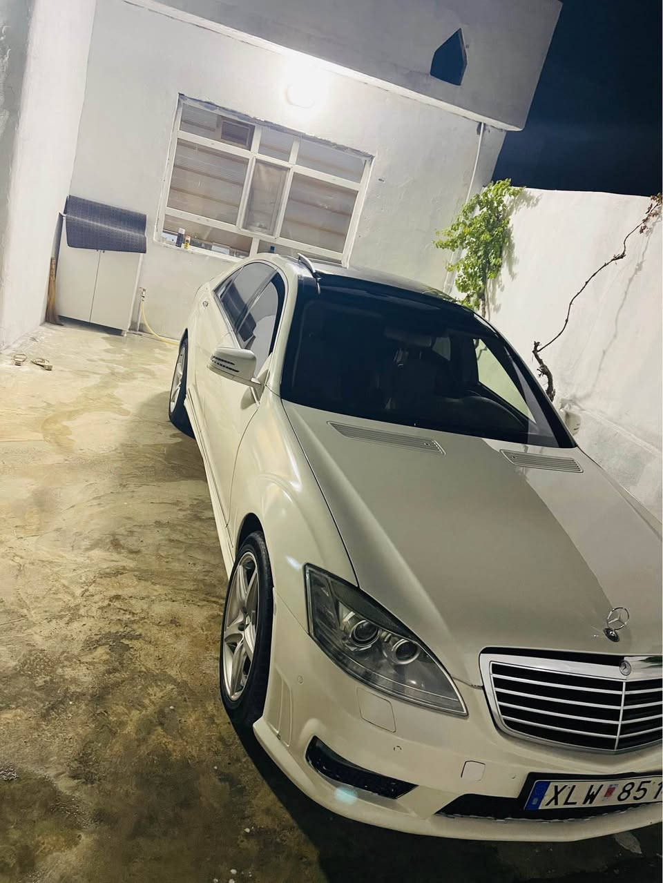 2013
فول فول مواصفات   VIP 
دركه لارج  +سحب
كوشين مساج سارد گه رم
پانوراما
٣مودي رويشتن 
گير مه كينه  اكسل هه موي به شه رت 
١٣٤هه زاري حه قيقي رويشتوه 
يئك جاملغي دواوه ي گؤراوه موسو براوه به شه رت منفئستي له گه له 
سياره كه زه مانه كه فاله تي هه مو شتيكي ده كه م

به شه رتي هه مو شتيك  سيرڤزي كاملي بو كراوه
 تبيني / به س بؤ گورينه وه شوئن سؤران 
*********** سوران, أربيل
