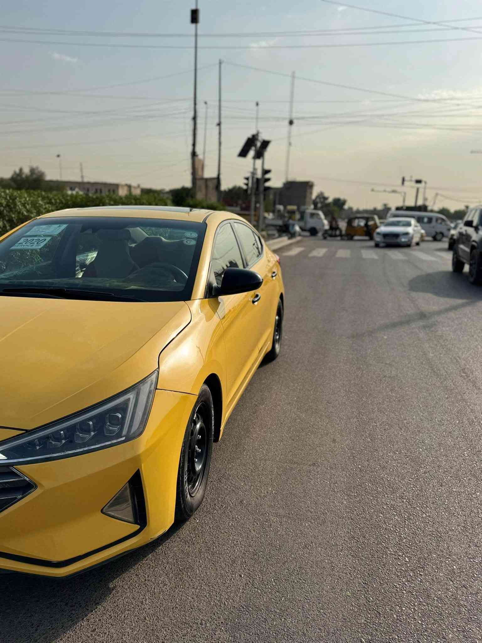 السلام عليكم النترا 2020 فول 1/1 ماشيه 85الف مكينه خير من الله كير ايتي المرغوب حادثه بس بنيد مبدل وضربته خفيفه رايده ب ١٣٥وبيه مجال اتصل وتدلل ***********
