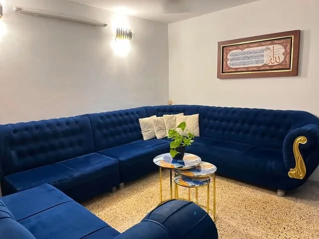 تخم شغل عراقي ١١ مقعد ابيعه ب ٤٠٠ وبي مجال للاستفسار اكثر الاتصال عل هذا الرقم ***********.
