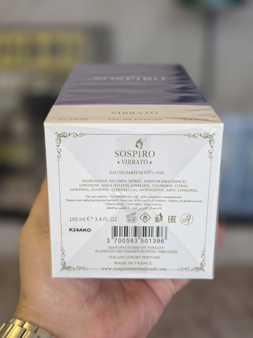 👑 Sospiro Vibrato | عطرٌ للذين لا يرضون بالبدائل!
​إذا كنت تبحث عن توقيع عطري يفرض حضورك وفخامتك دون أن تتكلم كلمة واحدة.. فهذا العطر صُمم لك! Vibrato ليس مجرد عطر ترتديه، بل هو هويتك الخاصة.
​توليفة سحرية تجمع بين الانتعاش الملكي ودفء العنبر والمسك، تفوح بجاذبية تأسر كل من حولك وتجبرهم على السؤال: "ما هذا العطر الساحر؟"
​💥 مميزات العطر:
​🎯 فوحان مجنون: يسبقك إلى المكان ويبقى أثره طويلاً بعد خروجك!
​💎 تصميم فاخر: زجاجة مخملية راقية تليق بالمجموعات الملكية.
​💯 أصلي 100%
​💰 السعر الخاص: 165$ (لأصحاب الذوق الرفيع فقط)
​📲 للطلب والاستفسار، تواصل معنا مباشرة أو أرسل رسالة عبر الواتساب:
📞 *********** (WhatsApp)
​⚡ الكمية محدودة جداً – أرسل رسالتك الآن قبل نفاذ الكمية!
