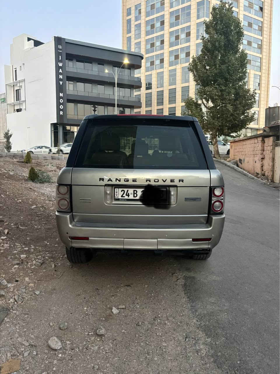 Range Rover Vogue 2011 

‎فروشتن 

‎-ره نج روفه رى فۆگی خليجي 2011 

‎موديل:٢٠١1 له سه ر بيلادي 🉑
‎ره نگ:-زهبي  نموونەیی لە جوانی⚛️
‎ره نگى ناوه وه :- ناوزه رد ⚛️
‎مه كينه:-    8    پستني  سوپه ر 🅰️

‎㊗️مكه ينه ى له سه ر ده قي بيلاديه و نه كراوه ته وه ته نانه ت بورغيكيشى

🚘🚘
‎زور جوانه و نمونه يه له جوانيدا🦻
‎به سمه ى بيلادى و زه مانه
‎-:مواسفات
‏‎گێچ ئەلیکترۆنی
‎( به سمه - 🈴
‎سلايت - 🈴
‎ده رگاكانى هه موى به صمة يه🈴
‎ناو زەرد - و نیلی 🈴
‎كوشن جلد و ميمؤرى 🈴
‎ و كاره با - 🈴
‎سوكان هيته ر 🈴
‎ - حاسه ى پيش و دوا - 🈴
‎ به -🈴
🈴ئاوێنەی دەخەوێت
🈴شەش سیدی
‎ویل کرۆم )🈴

‎گير و مه كينه ى به شه رت يه ك 🆔
‎مانگ🆔
🈴
‎کامل ئەشیای شەریکەی لەگەلە ده بل 💐و چوپ و كاره باى و هه موو به شه رت
🈴🈴
‎سه نه وى و هه زه و ره قه مى تازه يه 
‎بەشەرتی تە حويل غرامە
‎ره قه مى تازه يه 

‎نرخ: 110    $    🇺🇸  
***********
*********** السليمانية, العراق
