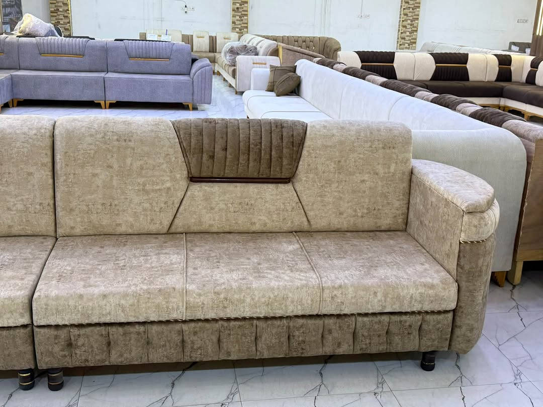ديوان نينوفا • ١٧م • تقسيط