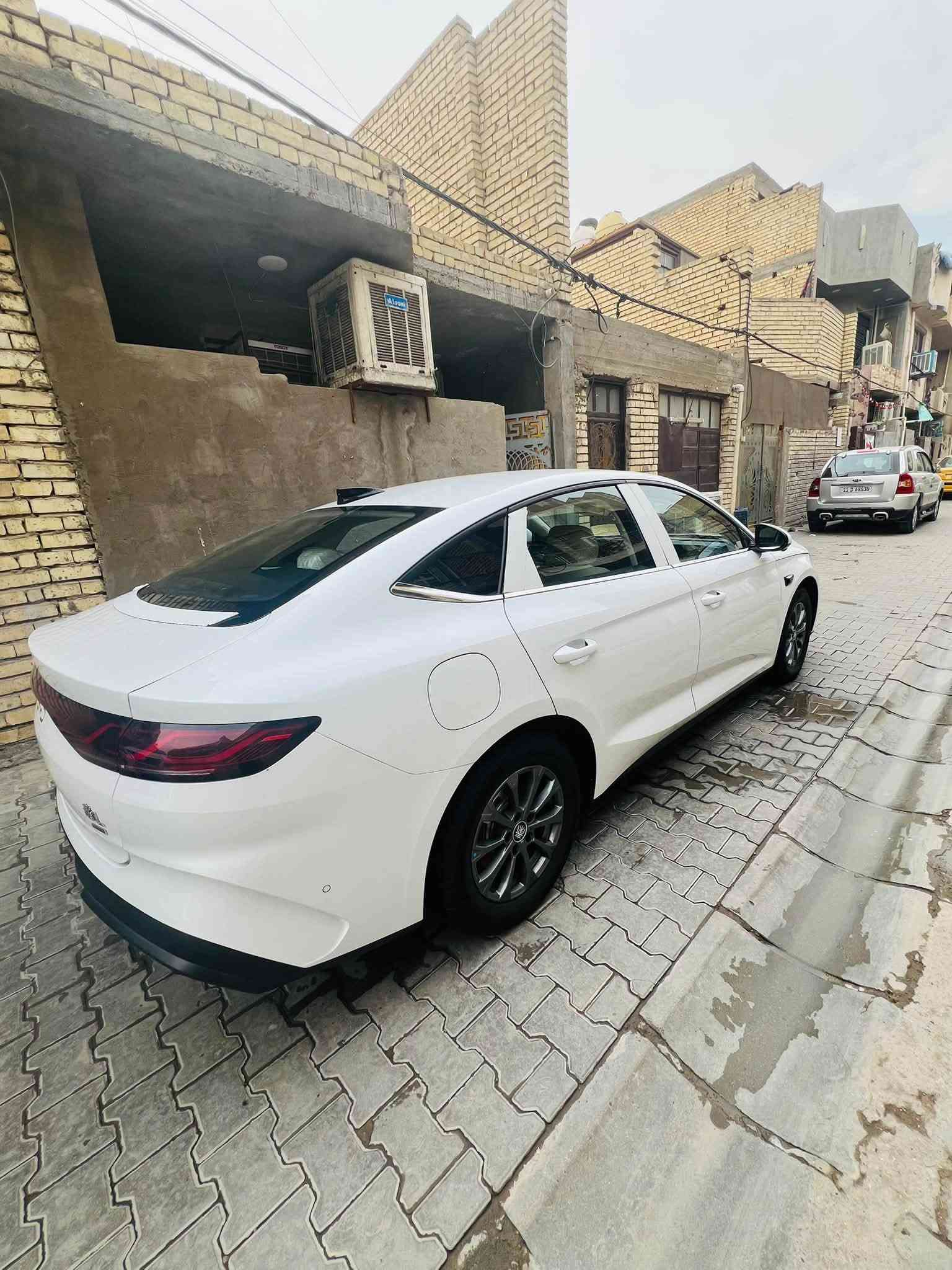 ١٣ كاميرا • ماشي ٧٠٠٠ • بصمه كارت