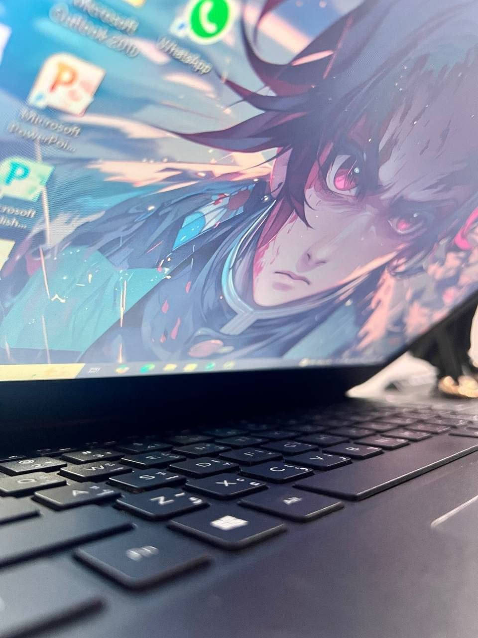 السلام عليكم لابتوب للبيع
Dell latitude 3490

Core i5 7200U - جيل سابع
Intel HD 620 4GB SHARE - كرت الشاشة
8GB DDR4 RAM - حجم الرام
256GB SSD M.2 حجم التخزين ونوعية ممتازة 
14.1 Inch screen حجم الشاشة

نظيف ومرتب مابي شخوط ولا ضربات صافي 
ضمان 10 ايام والبطارية ممتازة
ماوس + حقيبة + ماوس باد + شاحنة 
توصيل جميع محافظات العراق

السعر : 240 الف وبي مجال للطيبين 
واتس : ***********
