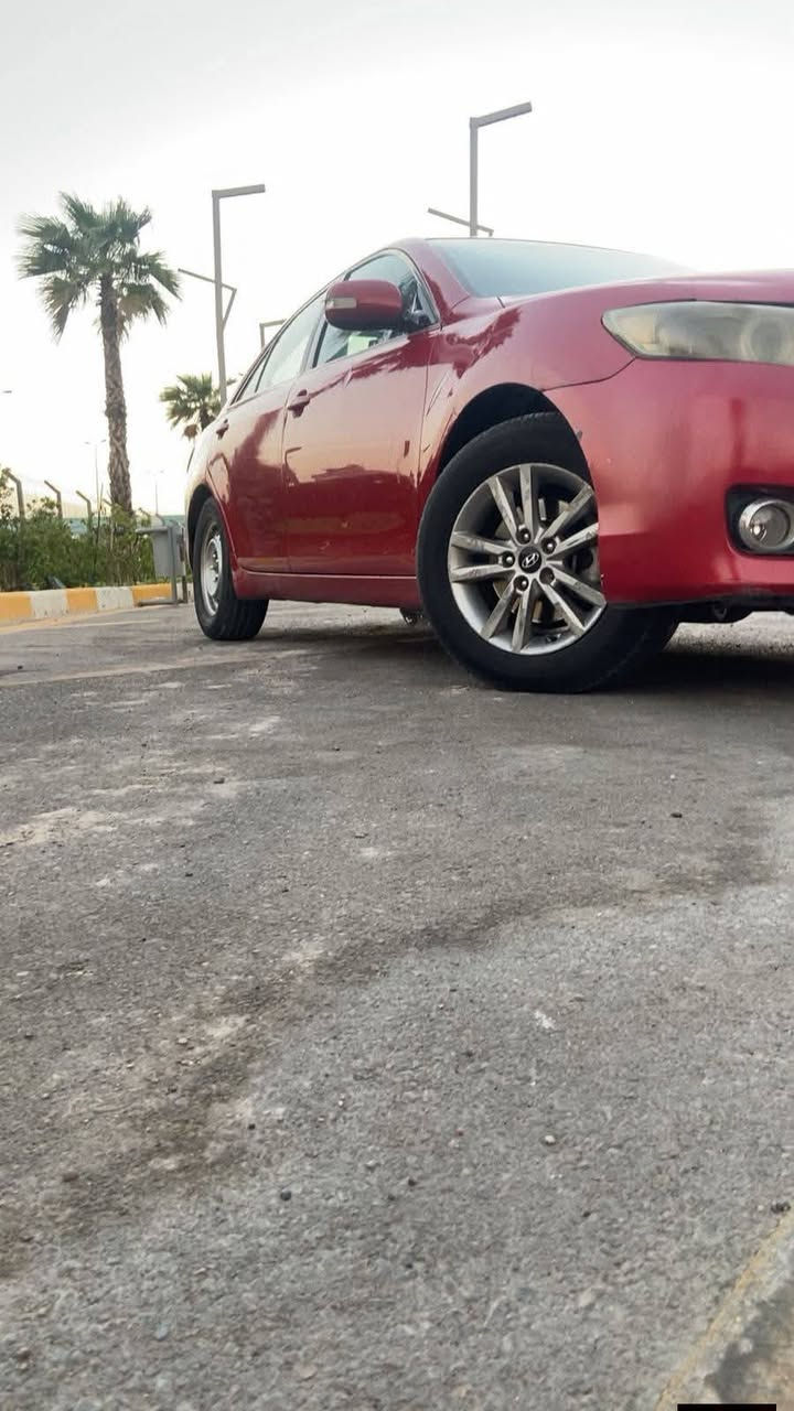 كامري موديل٢٠٠٩ فول عده بصمه بيه بوب خلفيه مصبوغه ابيعلك ٣قطع ٨٣وبيه مجال
***********

