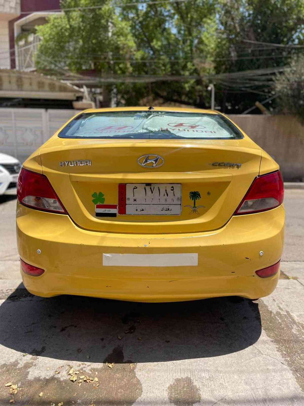 السلام عليكم
 اكسنت ٢٠١٣ للبيع خليجي
رقم بغداد 
مكفولة فقط الجاملغ الايمن موضح بل الصورة 
مكينه ١٦٠٠
تبريد خير من الله
تايرات تخم جديد
صدر جديد
مدوشمه كامل 
مابيها اي نقص تشغل وتطلع 
مكاني بغداد الغزالية
السعر75$ وبيها مجال  
*********** بغداد, العراق
