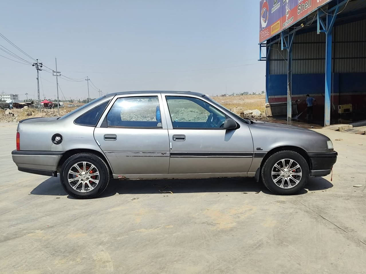 🚗 للبيع أوبل فكترا موديل 1991
🔹 حجم : 18
🔹 السنوية باسمي لل  2030 ✅

💰 السعر: 43 وبيها مجال

📍 للاستفسار ‏. ‪***********‬‏
