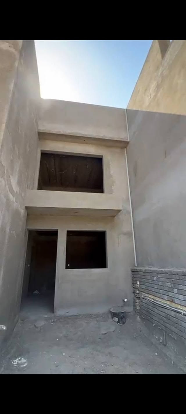 (كادر لبخ من الفلوجه‪(***********)
سقل ناعم ب 6
لبخ ونثر ب6
لبخ اجراره ب5
تصفير مصاطر ب7
التشميع ب3
جص وبورك ب7
الواجهات قطعي

نص مكتوب في الصور:
- انقر لعرض لقطة الشاشة.