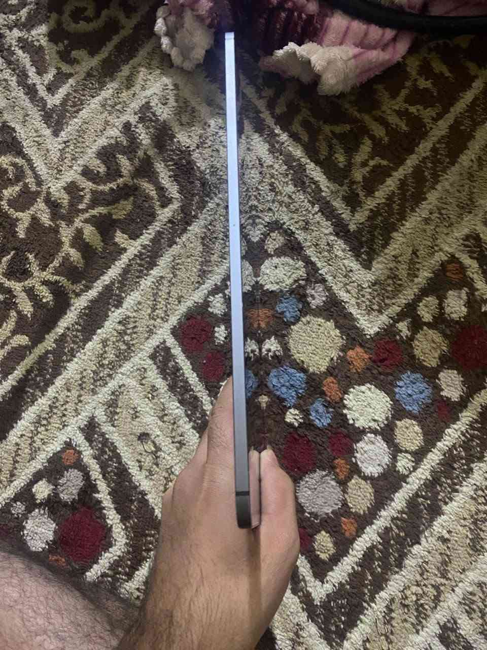 ايباد برو ١٢.٩ • ذاكرة ٦٤ • بطارية ٨٦٪